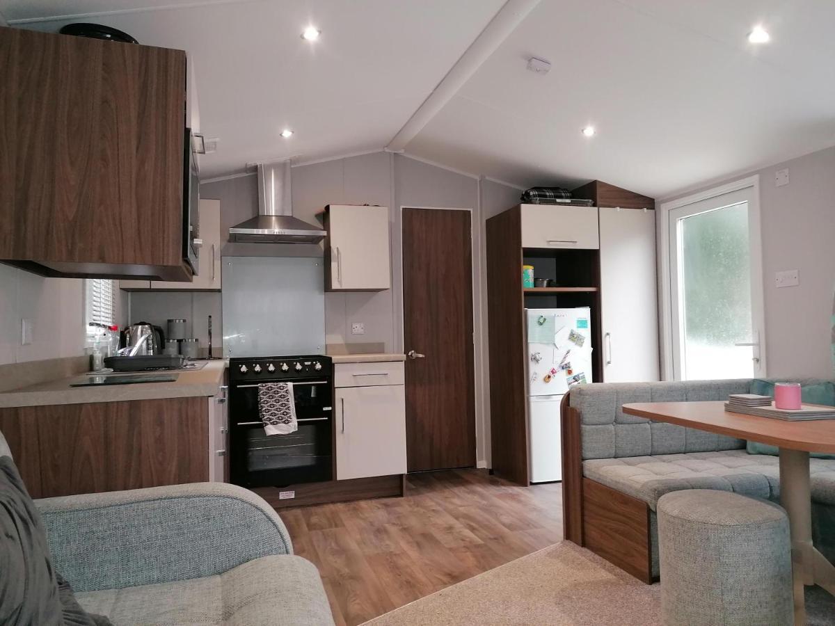 Отель Beautiful 8 Berth Caravan At Wild Duck Haven Park In Norfolk Ref 11195Sc Грейт-Ярмут Экстерьер фото